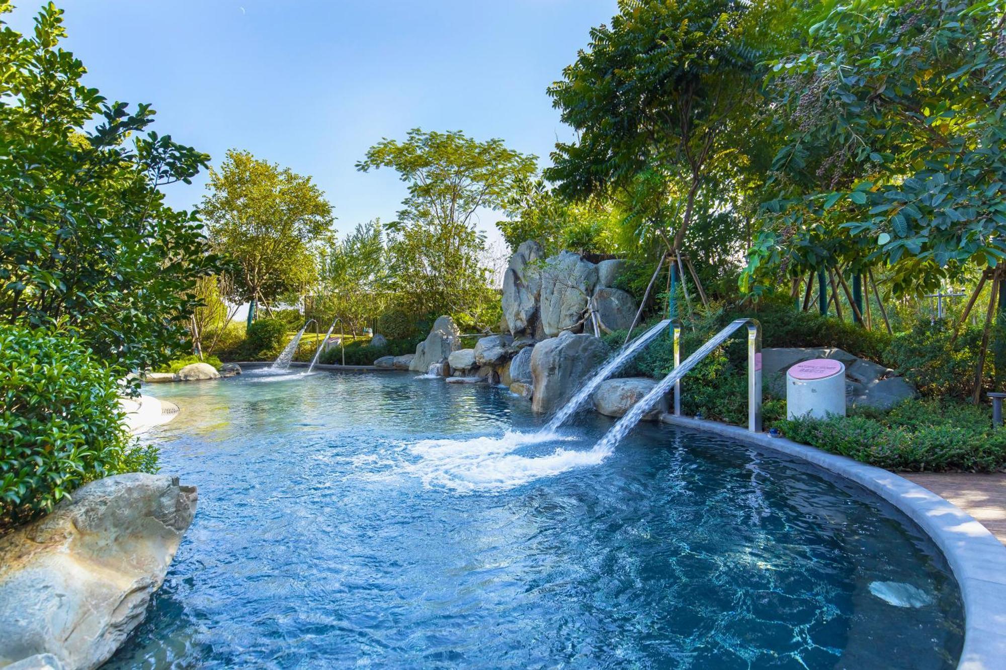 The Mulian Urban Resort Hotels Huadu Guangzhou Bagian luar foto